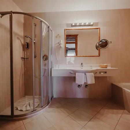 Boutique Haidachhof Superior ホテル 4*