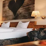 Boutique Haidachhof Superior Szálloda 4*